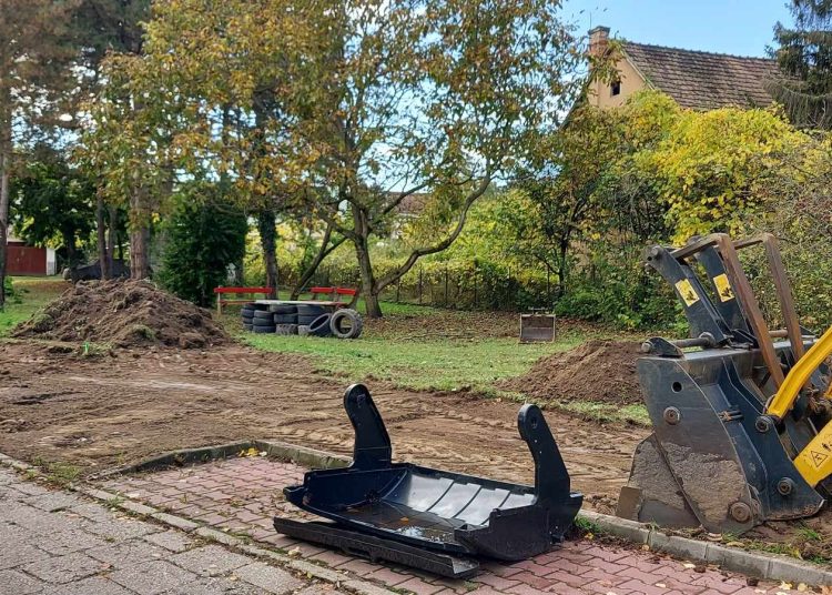 Épül a Párta utcai parkoló (képgaléria)