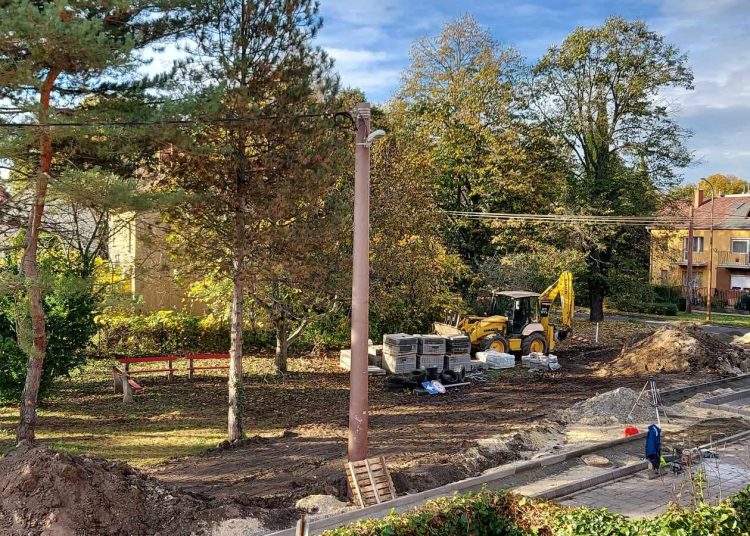 Épül a Párta utcai parkoló (képgaléria)