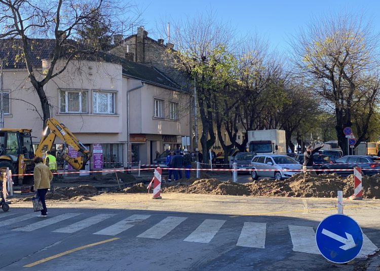 Vízellátási problémák Vác belvárosában is; reagált a kivitelező