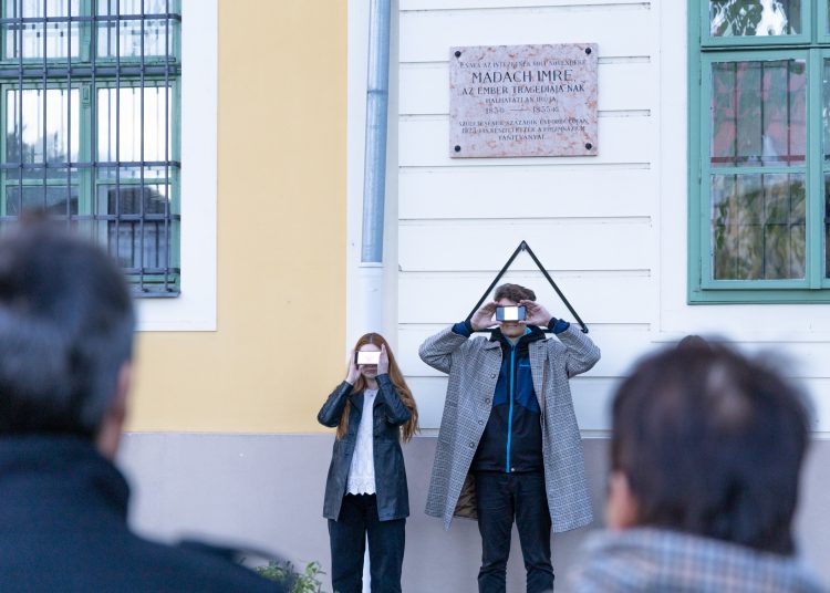 Madách Imre 200. évfordulóján koszorúzás (képgaléria)