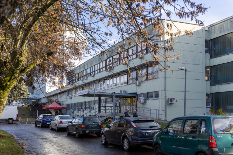 Hat éve nem épül meg a beígért új rendelőintézet Vácon