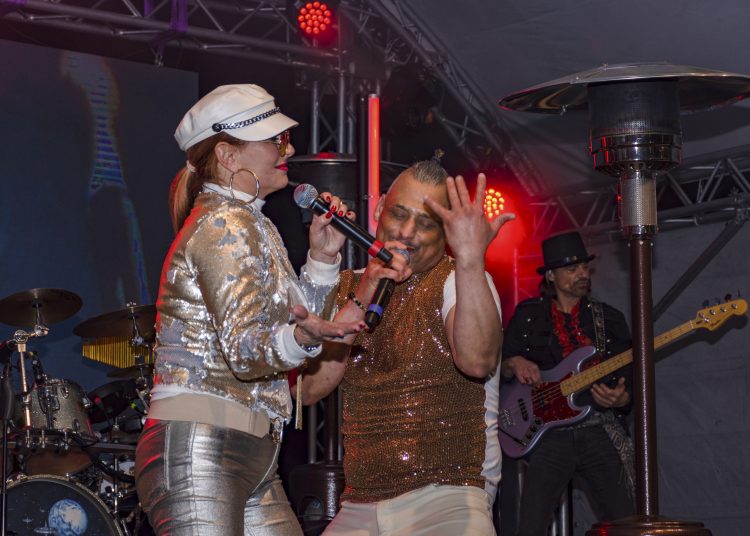 Szilveszter Vácon: tömeggel és jó hangulattal búcsúzott az óév