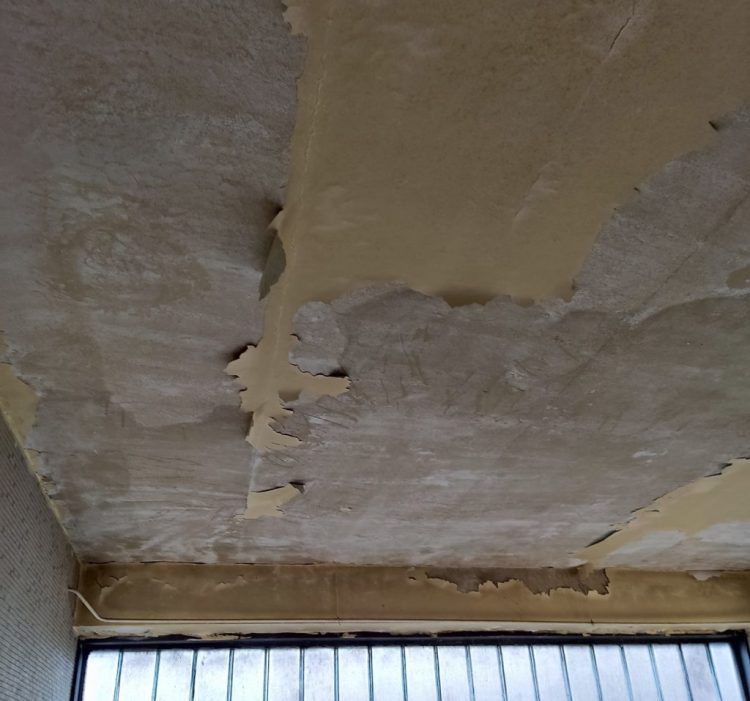 Hiába ígérték meg Rétváriék a váci szakrendelő felújítását évekkel ezelőtt, azóta sem történt semmi