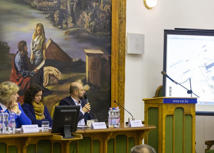 Telt házas volt a lakossági fórum