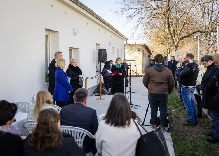 Végleg elköltözött a belvárosból a hajléktalanellátás