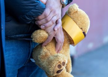 Inotay Gergely szerint a Fidesz csak az ígéreteiben védi a pedofiloktól a gyermekeket, a valóságban nem