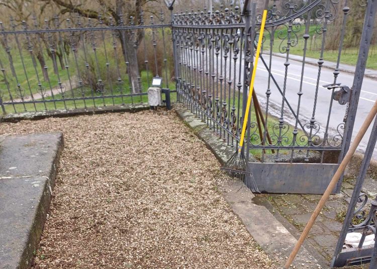 A városfejlesztő a 48-as emlékművet tette rendbe – képekkel