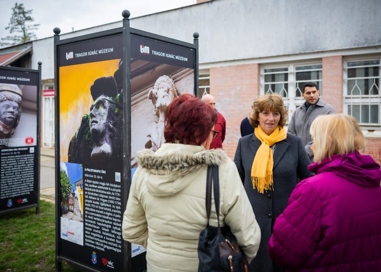 Váci Arcok Deákváron (Képgaléria)