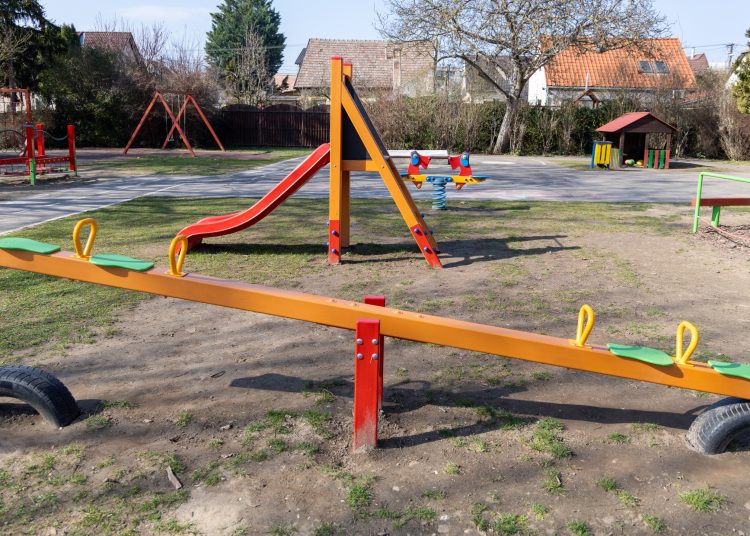 Galéria: három óvoda is új játszóeszközöket kapott