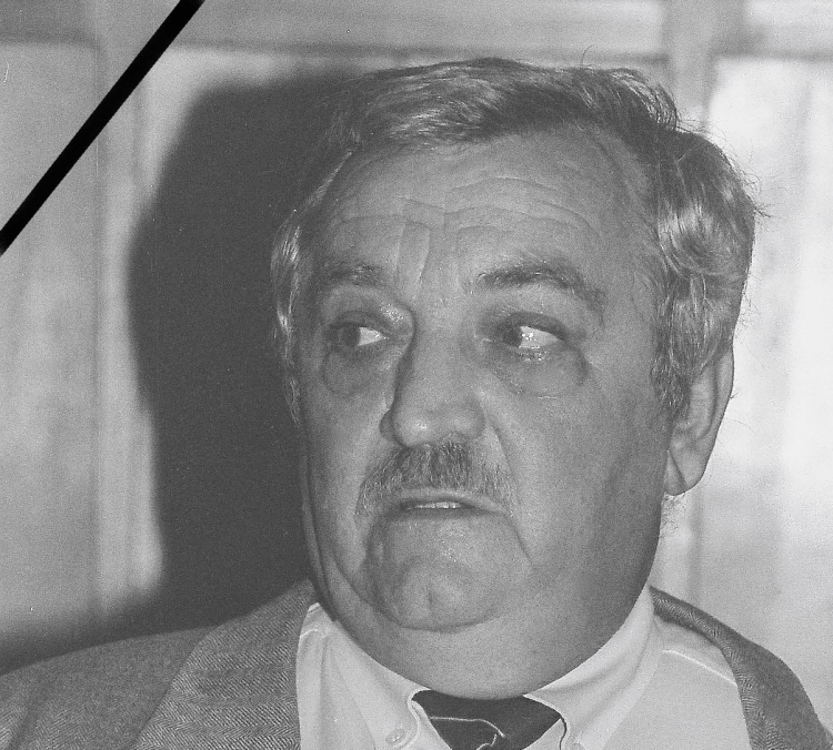 Elhunyt Szarka Győző, az első szabadon választott váci képviselő-testület tagja.