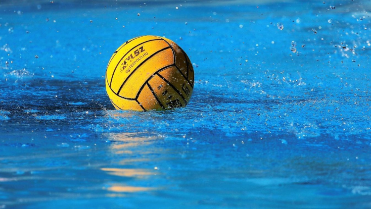Vízilabda – Újabb két vereség a középszakaszban