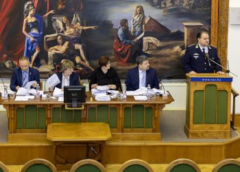 Idén is pluszpénzt ad a város a rendőrségi többletfeladatok ellátására