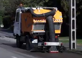 Burkolattisztítás a régi kettesen a héten