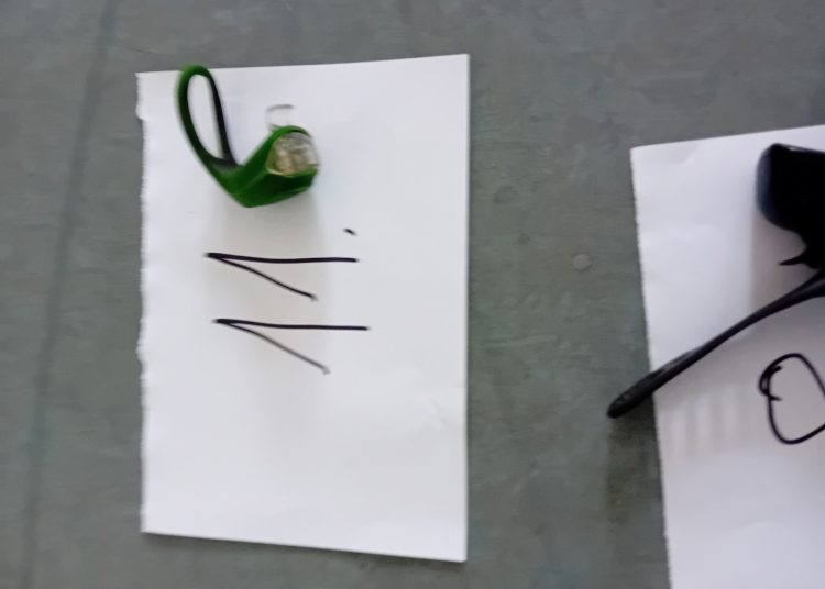 Kerékpárokról lopott lámpák tulajdonosait keresik a váci rendőrök