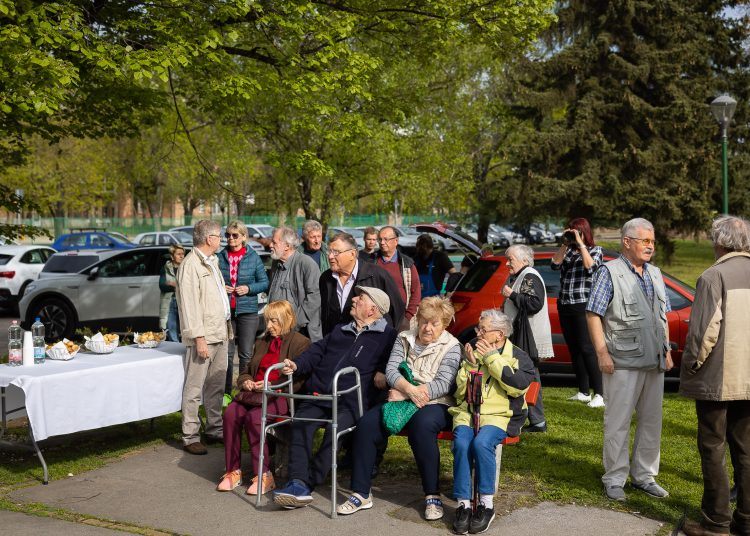 Galéria: sokan érkeztek a Deákvár 125 kiállítás megnyitójára
