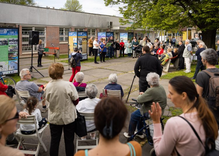 Galéria: sokan érkeztek a Deákvár 125 kiállítás megnyitójára
