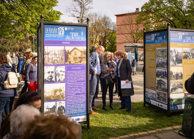 Galéria: sokan érkeztek a Deákvár 125 kiállítás megnyitójára
