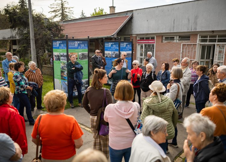 Galéria: sokan érkeztek a Deákvár 125 kiállítás megnyitójára