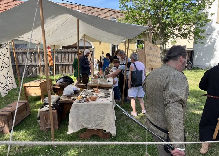 Rengeteg embert megmozgatott a Reneszánsz Fesztivál vasárnap is (képgaléria)