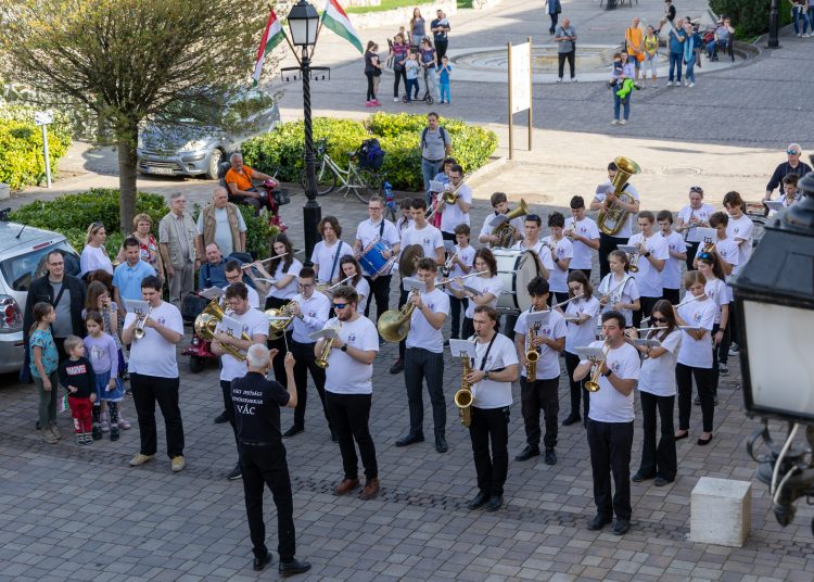 Ahogy az ESTV riportja előre megjósolta: az osztrák csapatok elvesztették a csatát (fotógaléria)