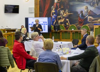 Kerekasztal-beszélgetés a gyermekek védelmében