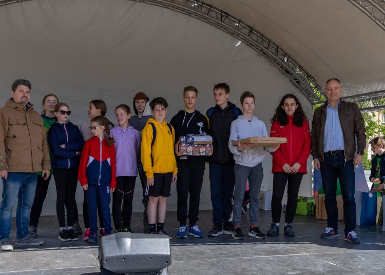 Rengeteg fiatal bringás: ilyen volt a Tour de Vác (fotógaléria)