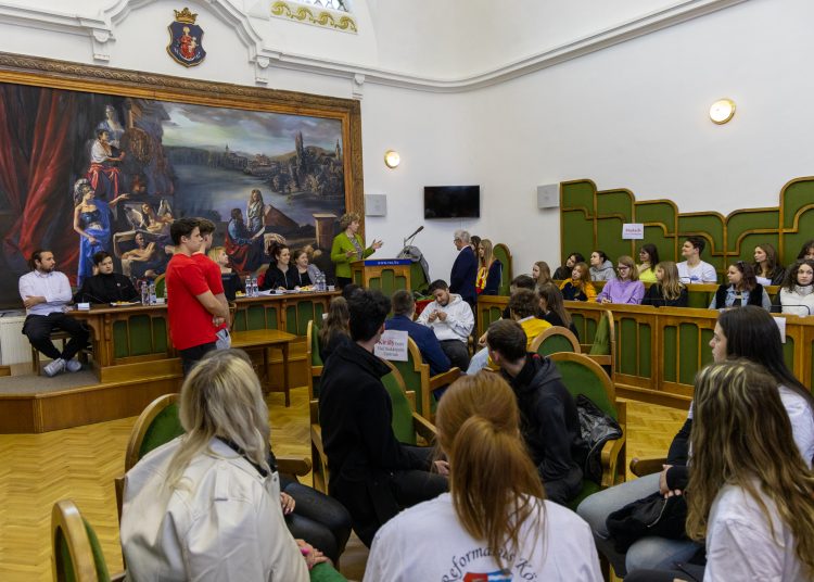 Képek a diákpolgármester választásról