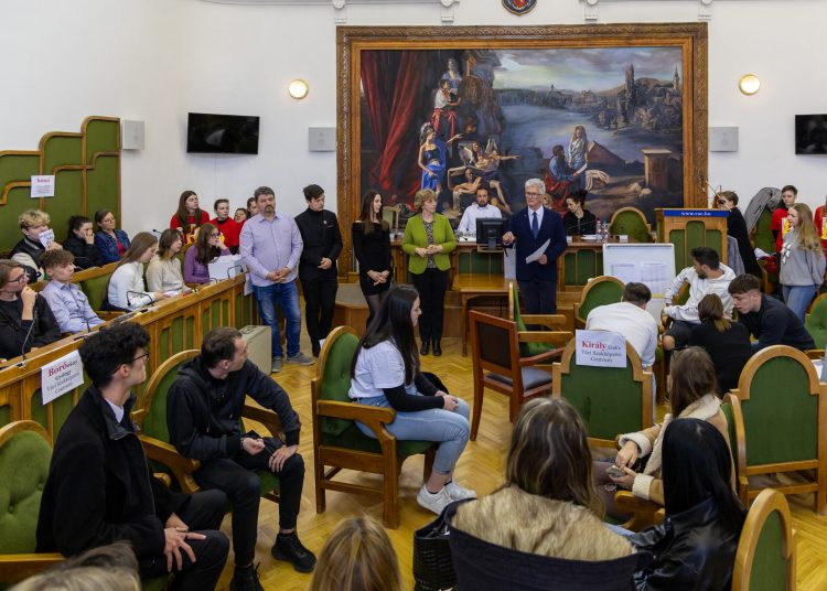 Képek a diákpolgármester választásról