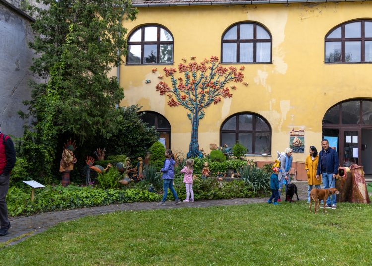 A mi sokszínű kertünk; érdekességekkel várta a látogatókat a Pannónia Ház udvara