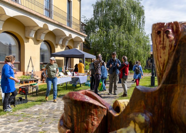 A mi sokszínű kertünk; érdekességekkel várta a látogatókat a Pannónia Ház udvara