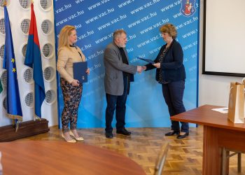 Dr. Horváth Ferencet és Misik-Nagy Ritát a Városházán fogadta a polgármester