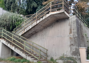 Felújítják a Végh Dezső utcai lépcsősort