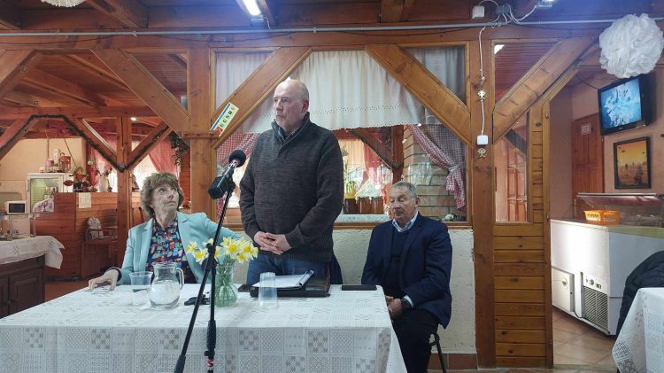 A terjeszkedő akkugyár, a laktanya jövője és az M2-es lehajtó volt a sejcei fórum legfőbb témája