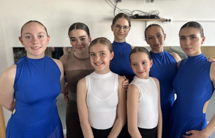 Elsöprő sikert arattak a Váci Jeszenszky® Balett táncosai