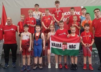 13 dobogós helyezést értek el hétvégén a váci birkózók