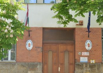 Hirdetmény a bírósági ülnökök soron kívüli választásáról