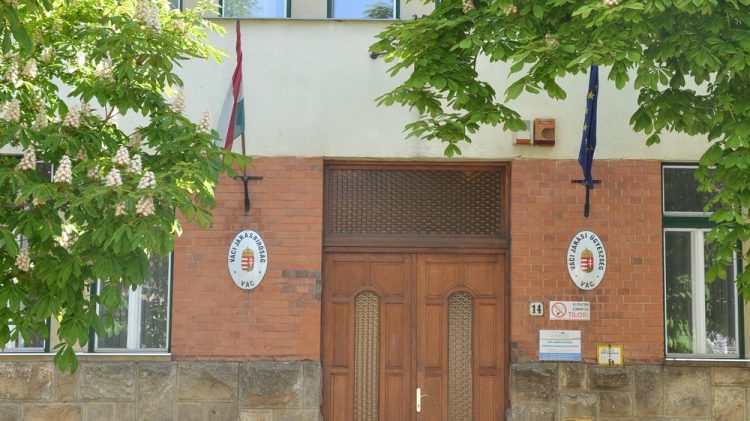 Hirdetmény a bírósági ülnökök soron kívüli választásáról