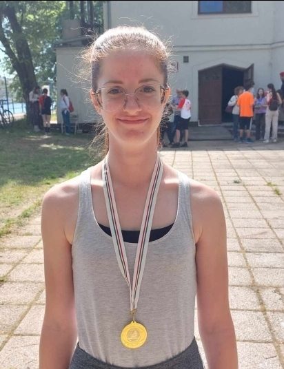 4 érmet szereztek a VVEC utánpótlás sportolói a regionális evezős duatlonon