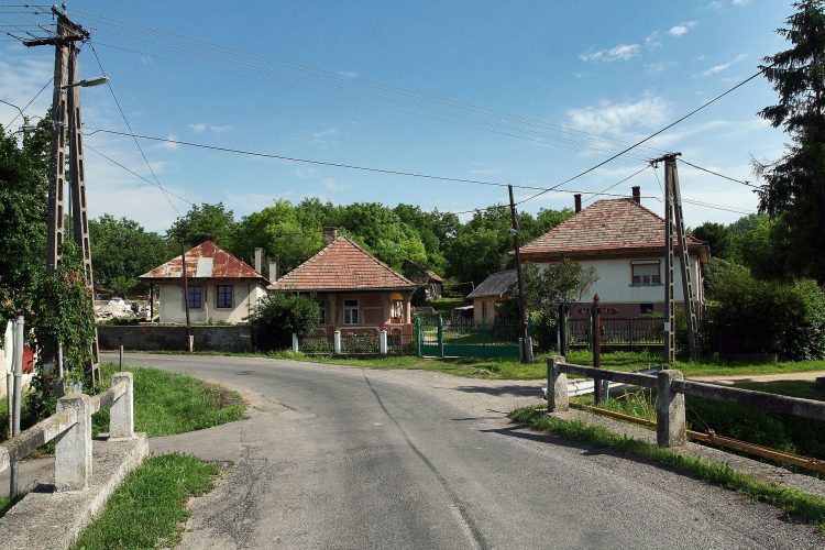 Épp csak az igazán rászorulókon nem segít a kormány új otthonfelújítási programja