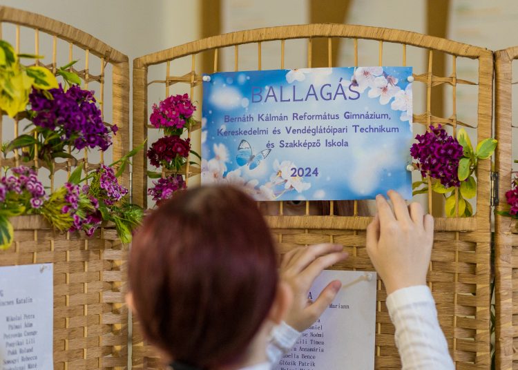 Galéria: így ballagtak a váci diákok