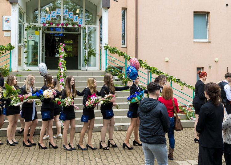 Galéria: így ballagtak a váci diákok