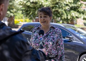 Közösségi tereket, parkosítást és jobb utakat szeretne megvalósítani az Összefogás deákvári jelöltje