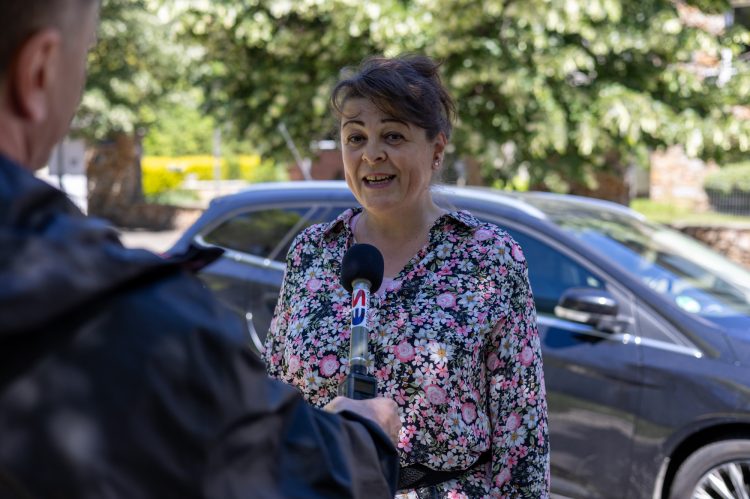 Közösségi tereket, parkosítást és jobb utakat szeretne megvalósítani az Összefogás deákvári jelöltje