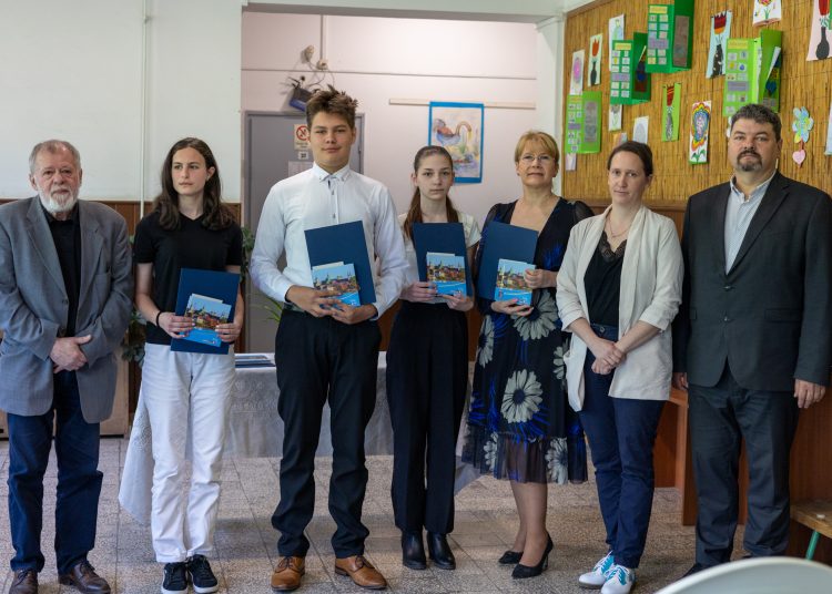 Kiosztották az Én Deákváram díjait