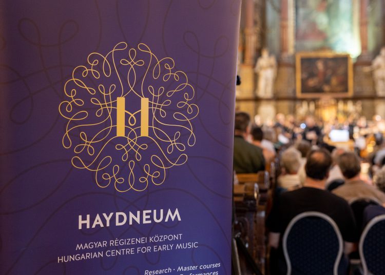 Ilyen volt szombaton a 40. RÉGI ZENEI NAPOK nyitókoncertje Vácon (fotógaléria)