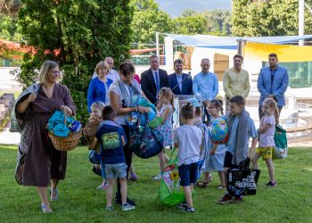 Mostantól birtokba vehetik a legkisebbek a gyermekmedencét