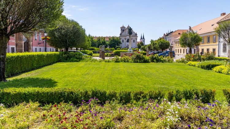 Akár 38 fokos hőmérséklet is lehet szerdán