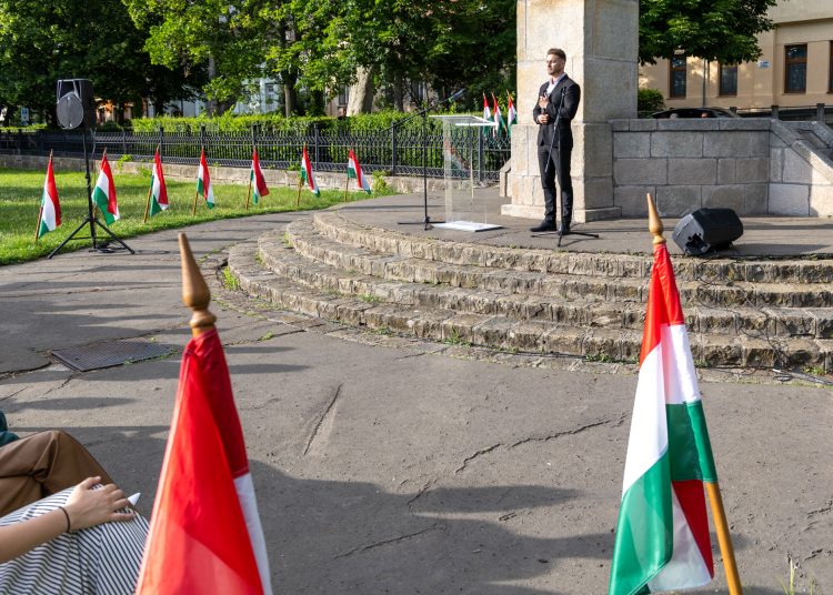 Váci megemlékezés a nemzeti összetartozás napján