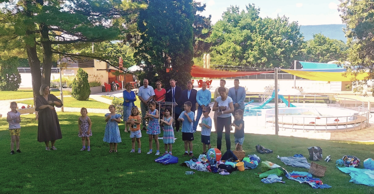 Fantasztikus gyermekmedence épült a váci strandon