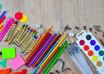 Nyári tanszergyűjtés a gyerekeknek